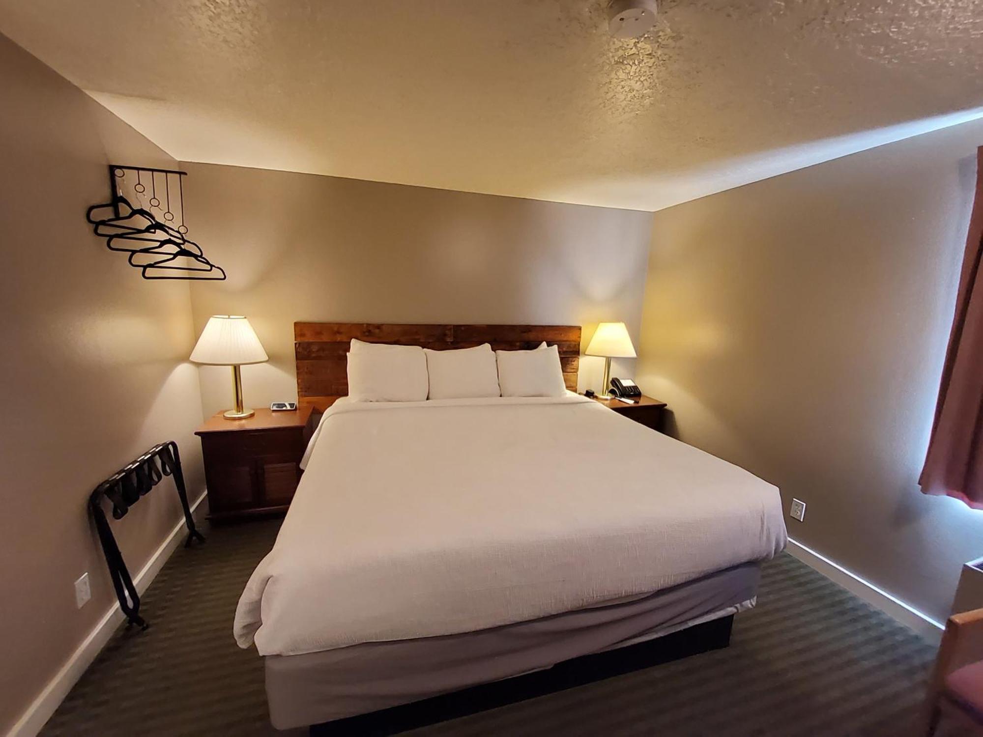 Red Ledges Inn Tropic Extérieur photo