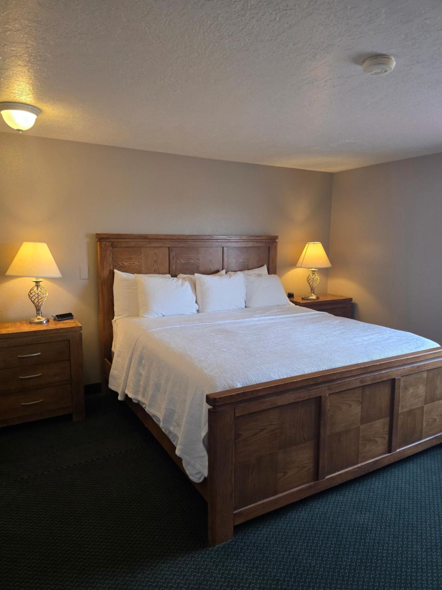 Red Ledges Inn Tropic Extérieur photo