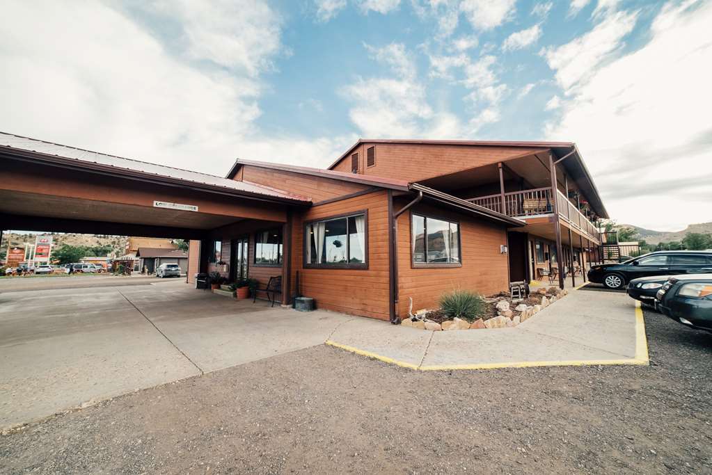 Red Ledges Inn Tropic Extérieur photo
