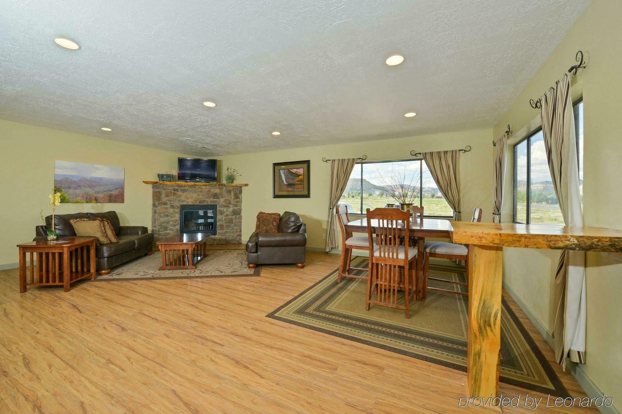 Red Ledges Inn Tropic Extérieur photo